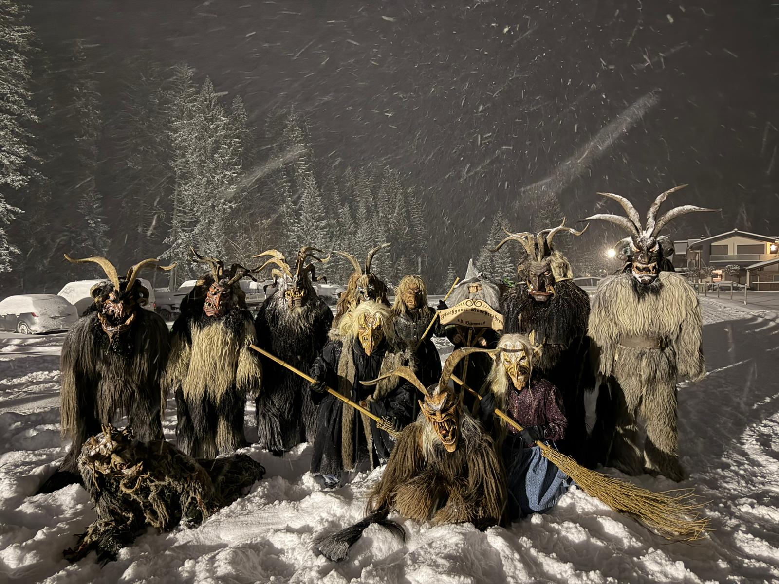 Flachgauer Moorperchten & Krampusse